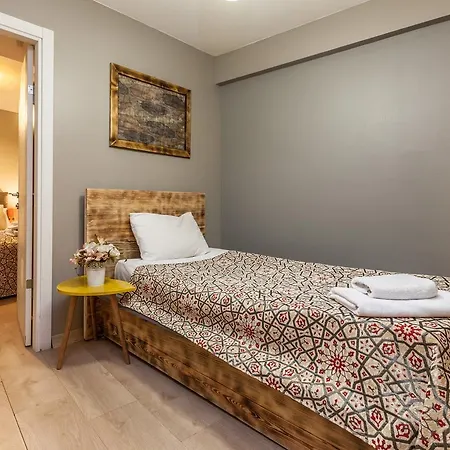 Galata Pera Suites &