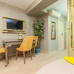 Galata Pera Suites &