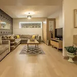 Ξενοδοχείο με διαμερίσματα Galata Pera Suites & 2*