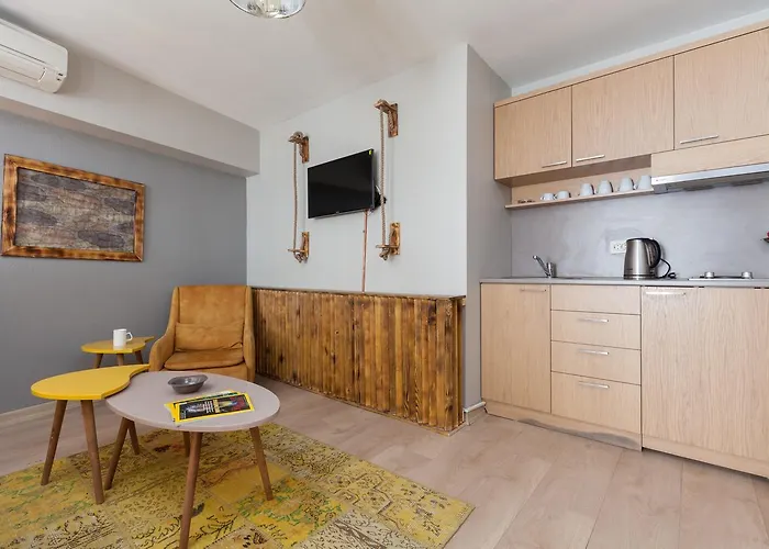 Galata Pera Suites &