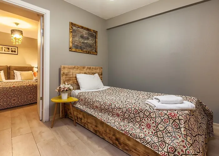 Galata Pera Suites &